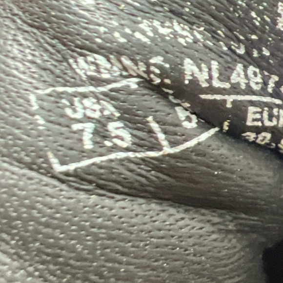 Sorel Black Slide Sandals - Picture 8 of 8